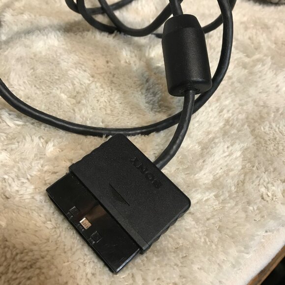 Sony PlayStation DualShock 2 Wired Controller SCPH-10010 Silver OEM - Picture 6 of 6